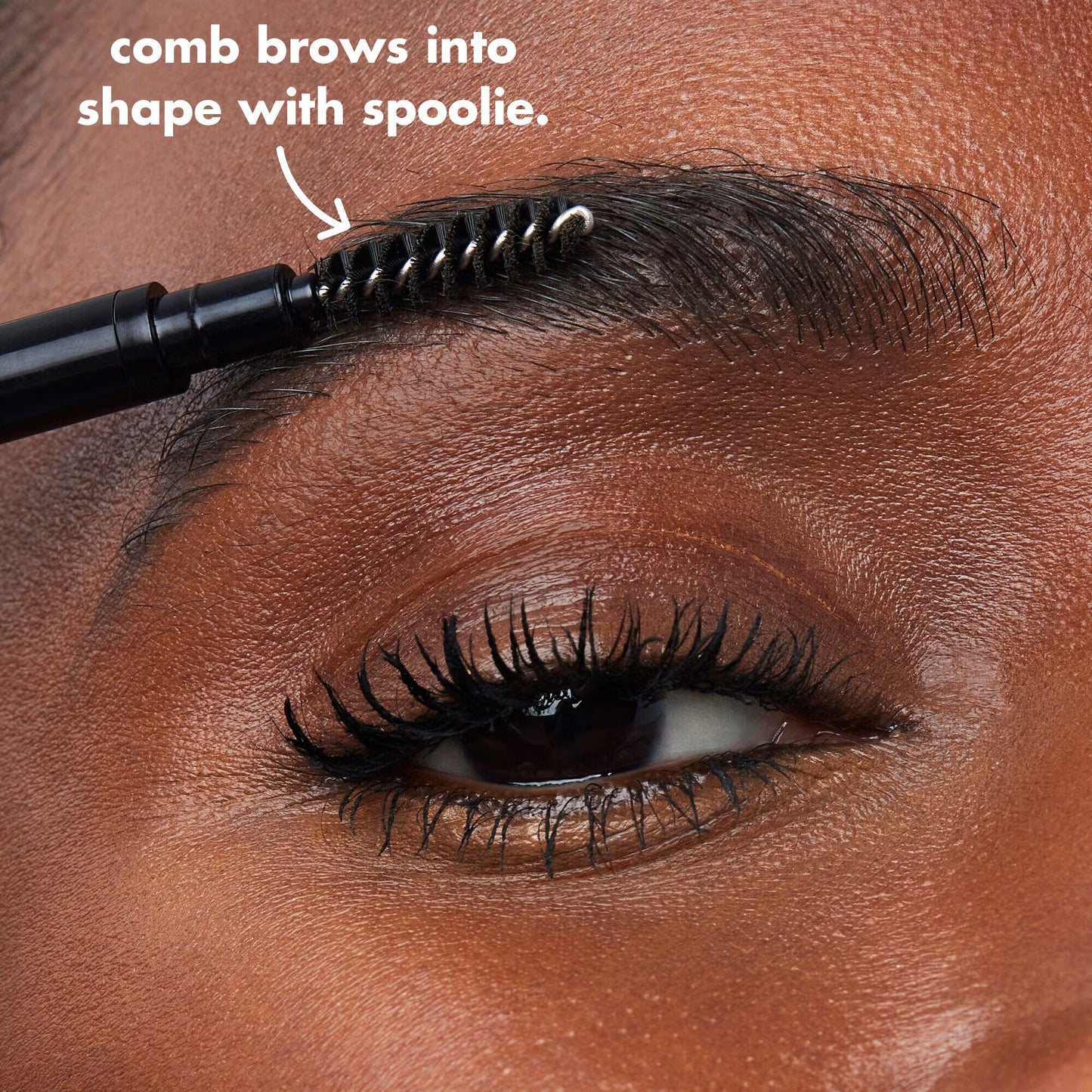 ultra-precise-brow-pencil-e3 0326_EDU_UltraPreciseBrowPencil_HowTo2_c39c49eb-0eeb-4de1-bfec-bf13367f86ac.jpg