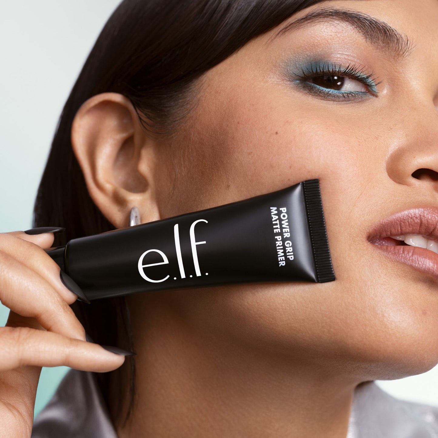 power-grip-matte-primer-j9 060424_Anita_PGMattePrimer-Editorial_0197_v4_RGB_IGF_56772761-c303-44bd-972d-e0eaaefa41ac.jpg