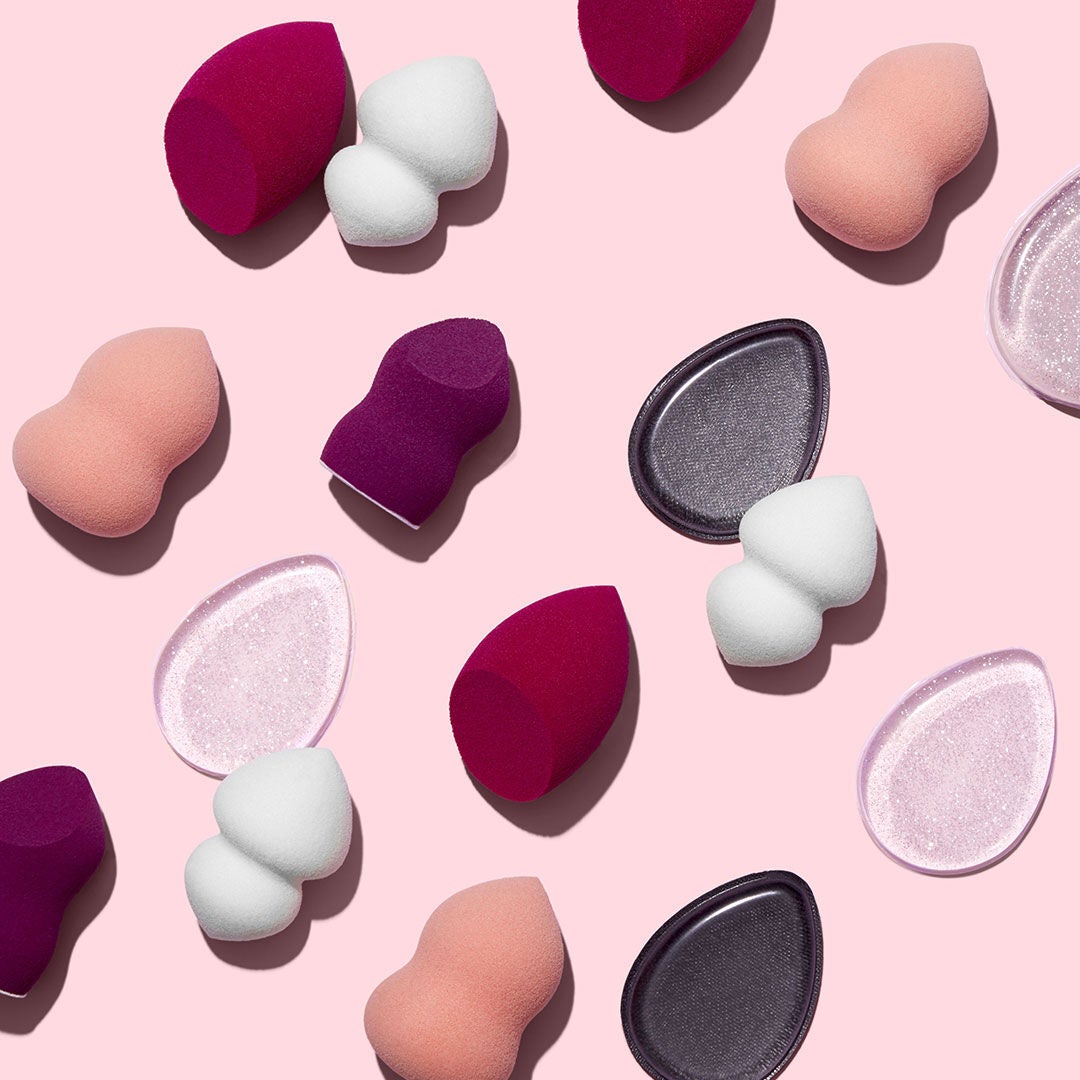 blending-and-highlighting-sponge-duo-n7 0619_SocialIGF_Sponges1_b1fd4502-7674-4b0c-86df-28fe31a55570.jpg