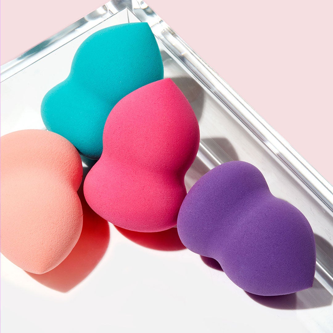 blending-sponge-peach-p0 0619_SocialIGF_Sponges4.jpg