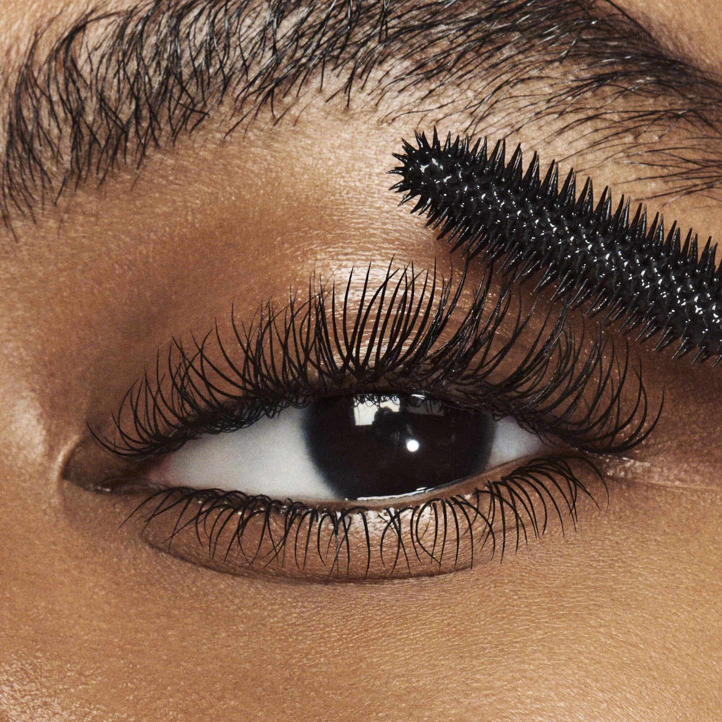 lash-it-loud-mascara-r1 09292020_Ashley_LashLip_065_v4b_IGF.jpg