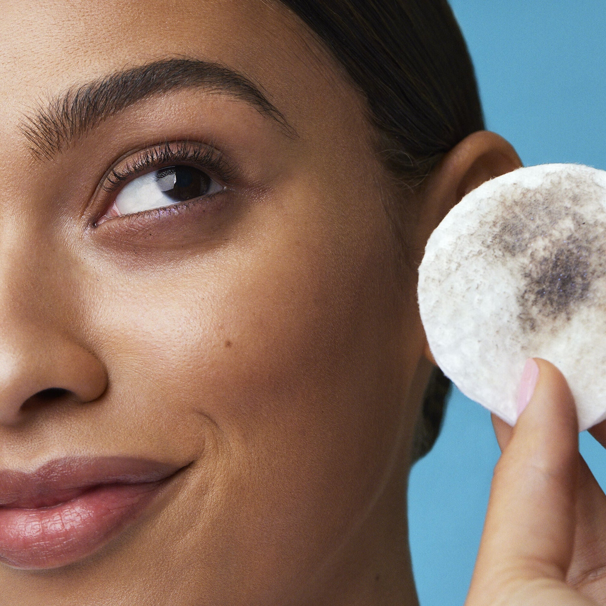 holy-hydration-e-l-f-off-makeup-remover-y8 110722_Adriana_HHRemover_2214_IGF.jpg