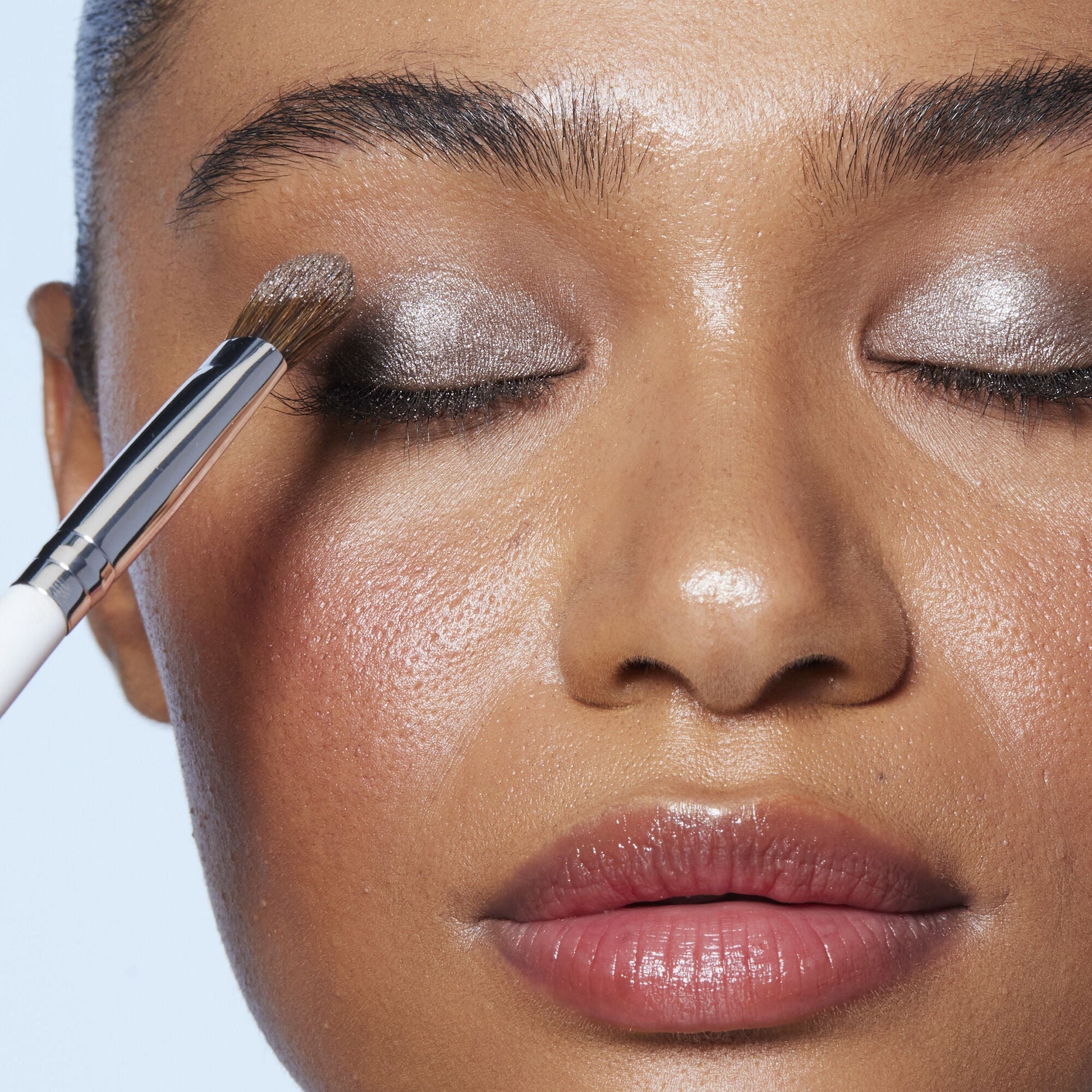wide-tapered-eyeshadow-brush-h3 21994_Wide_Trapered_Eyeshadow_Brush.jpg