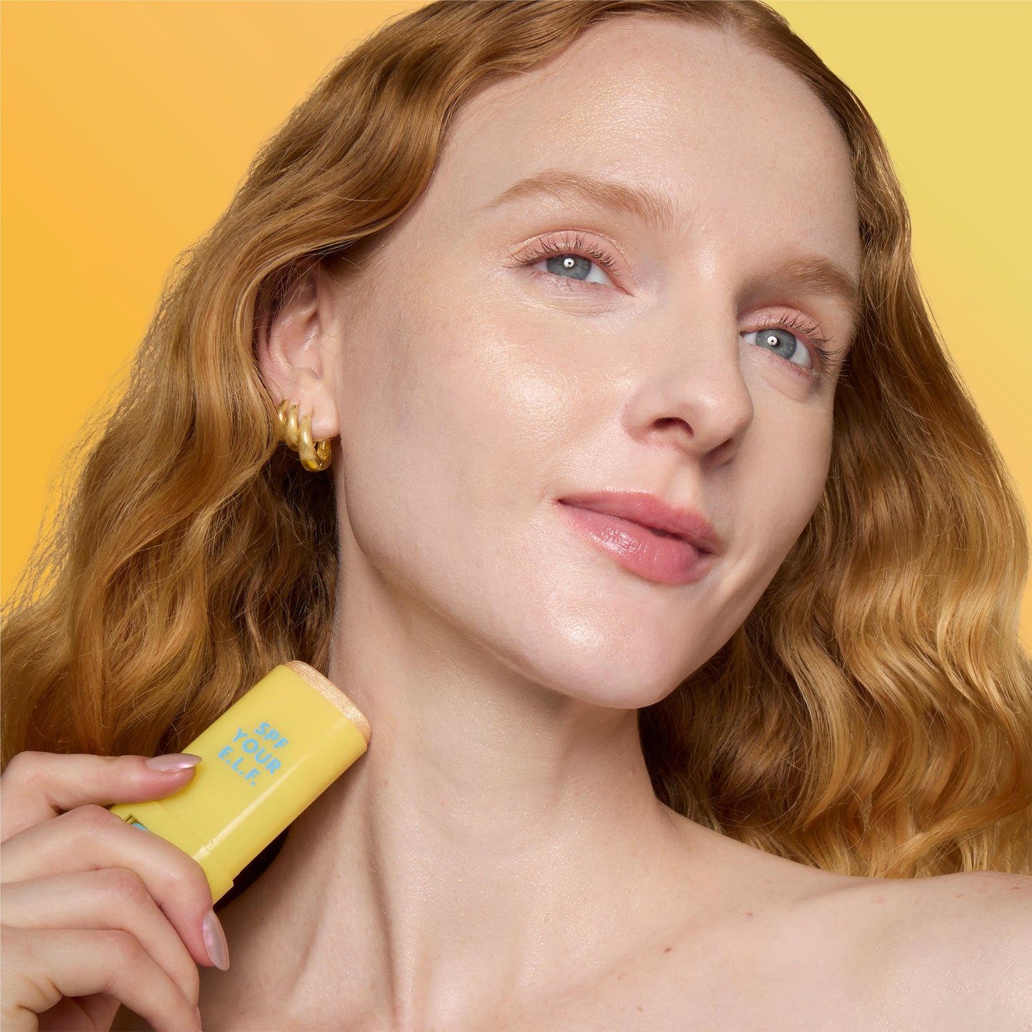 suntouchable-invisi-stick-spf-50-glitz-c2 57109_SUNTOUCHABLES_INVISI_STICK_MADISON_0186_V5.jpg