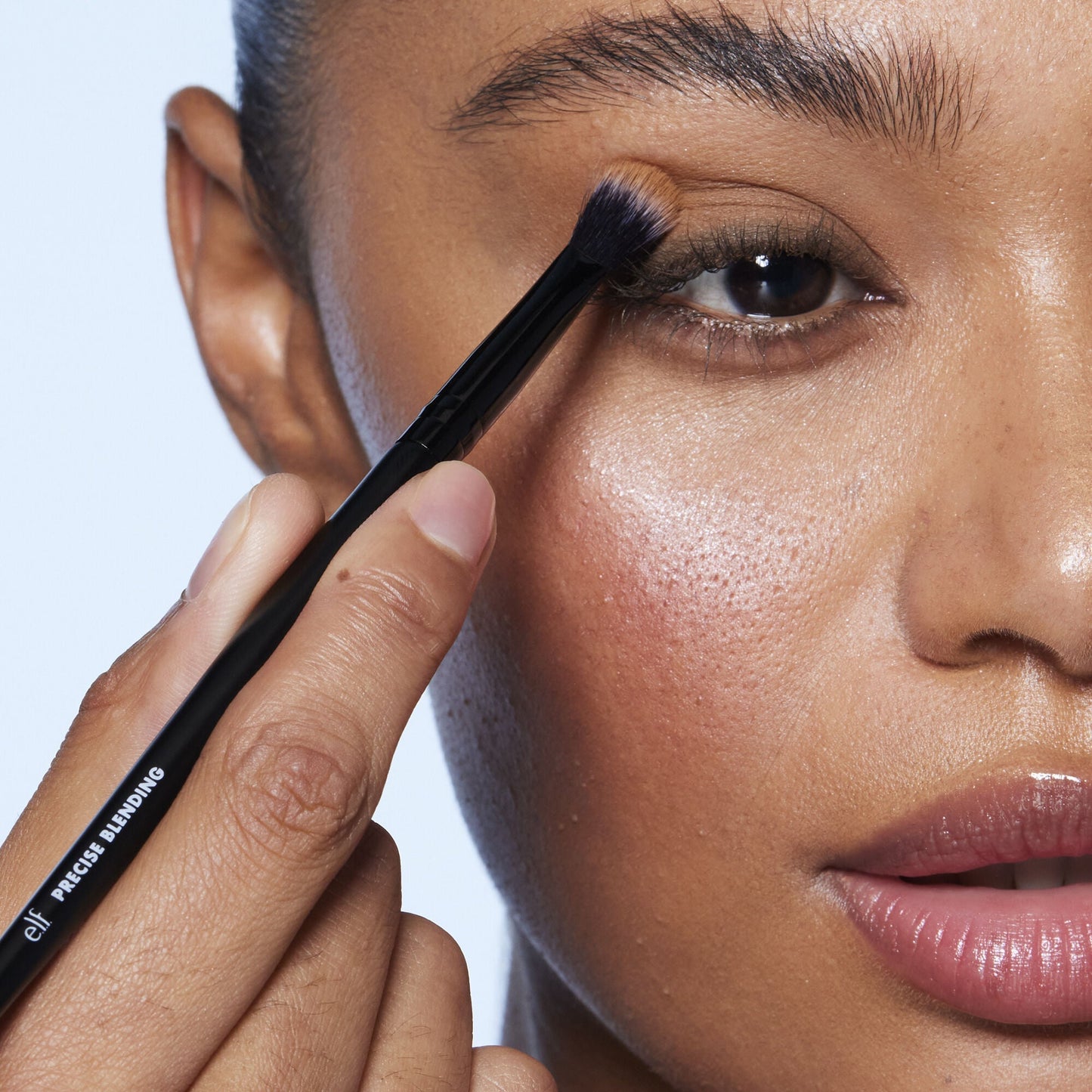 precise-blending-brush-u2 81284_Tapered_Blending_Brush.jpg