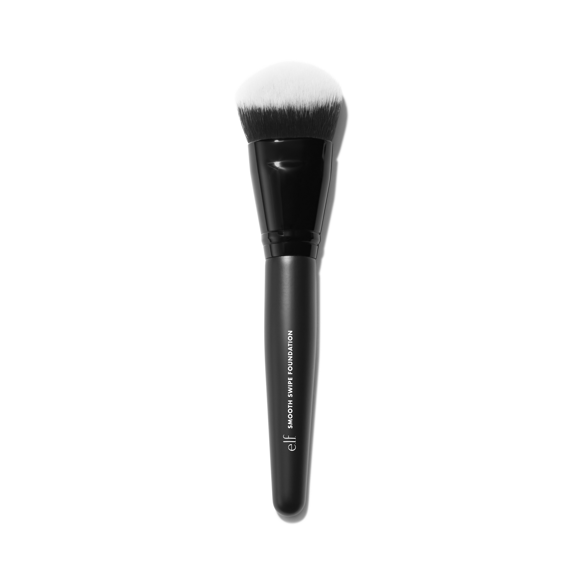 smooth-swipe-foundation-brush-o0 81456_Closed_V2_R.png