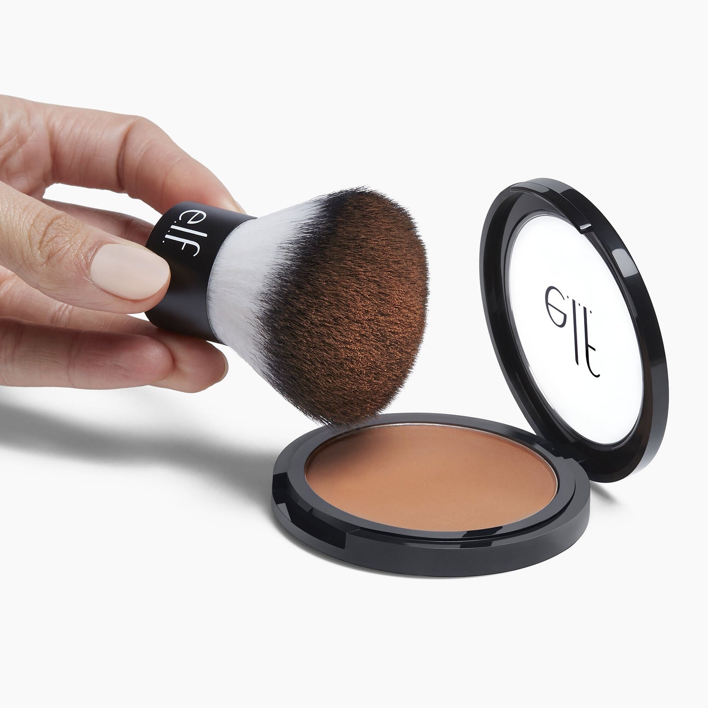 kabuki-makeup-brush-m4 85011_StudioKabuki_Brush_076_V2.jpg