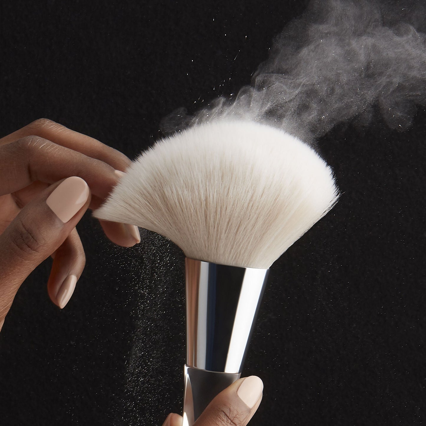 precision-powder-brush-w9 85307_PrecisionPowderBrush_V2_133.jpg